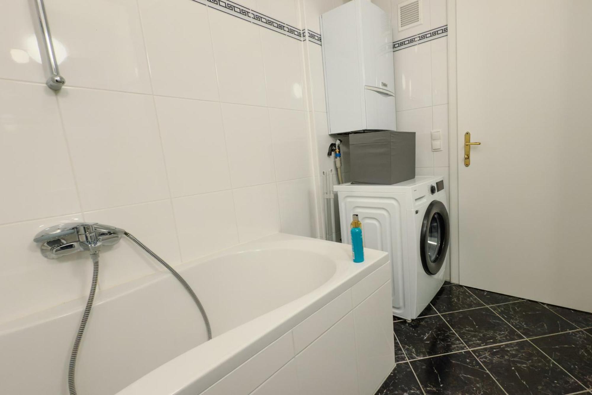 110Qm, 4 Bedrooms, Near Schoenbrunn - Axara Housing Osw 33 Wien Eksteriør billede
